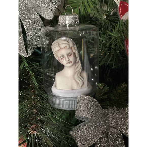 OOAK Creepy Odd Haunted Ghost Doll Head Gothic Christmas Decor Tree Ornament - Picture 4 of 7